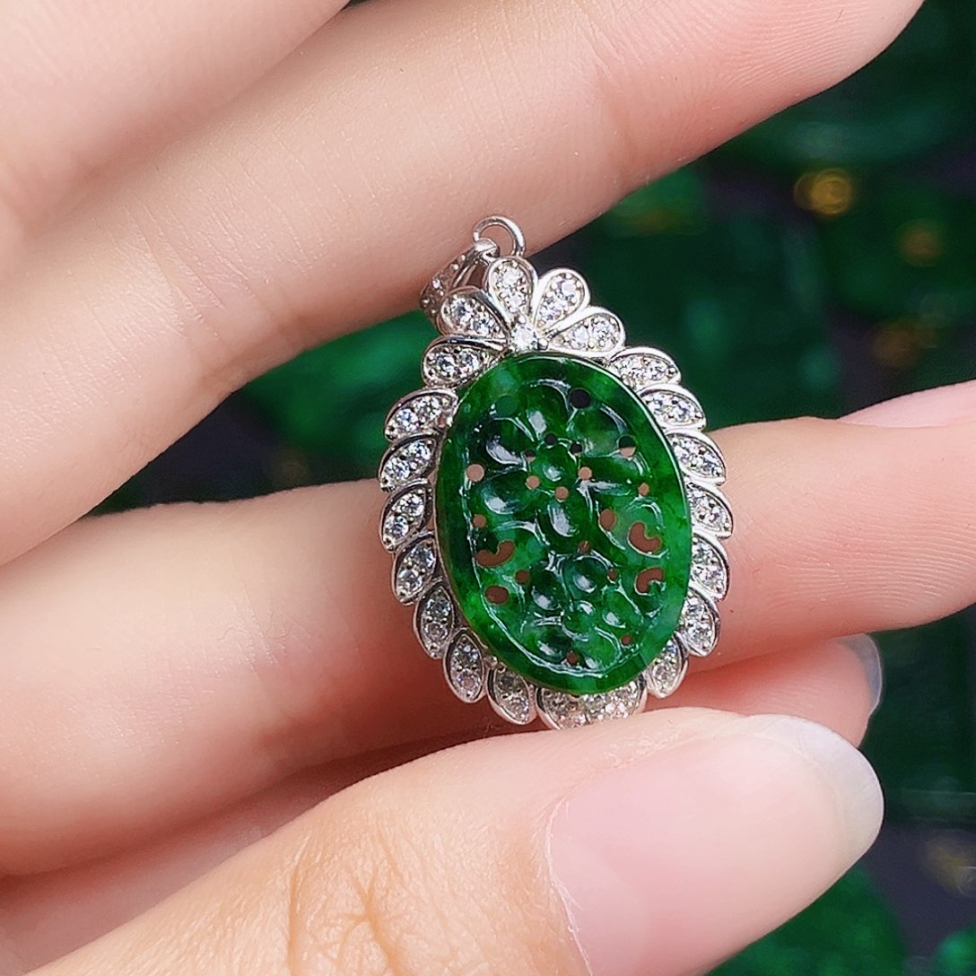 颈饰银S925镶嵌翡翠多样性
