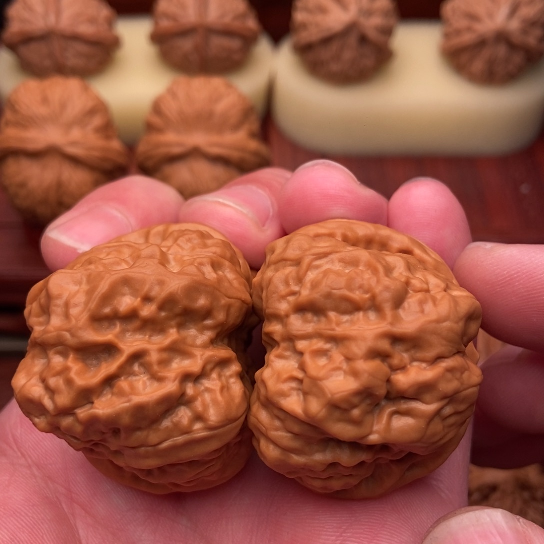 桃核把件绝配大暴力肌肉蛙42