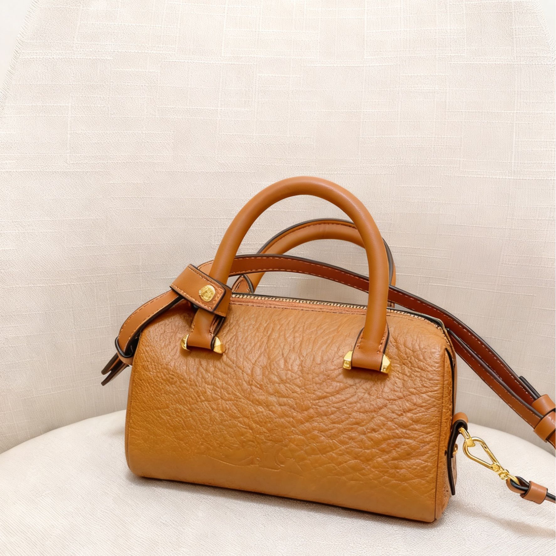 2025新款干邑色枕头包-07时尚百搭女包轻奢休闲便携