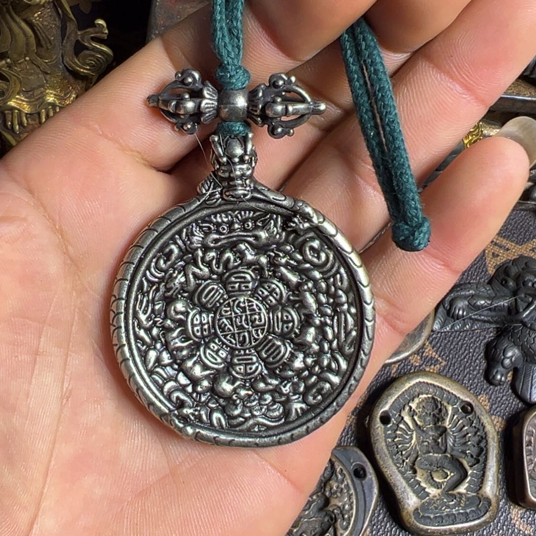 琉璃手工艺品谢谢