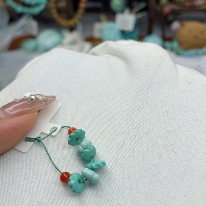 南红玛瑙未镶嵌珠宝奇石