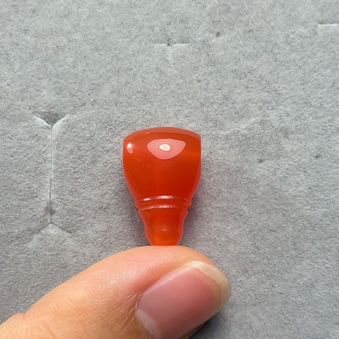 南红玛瑙三通未镶嵌