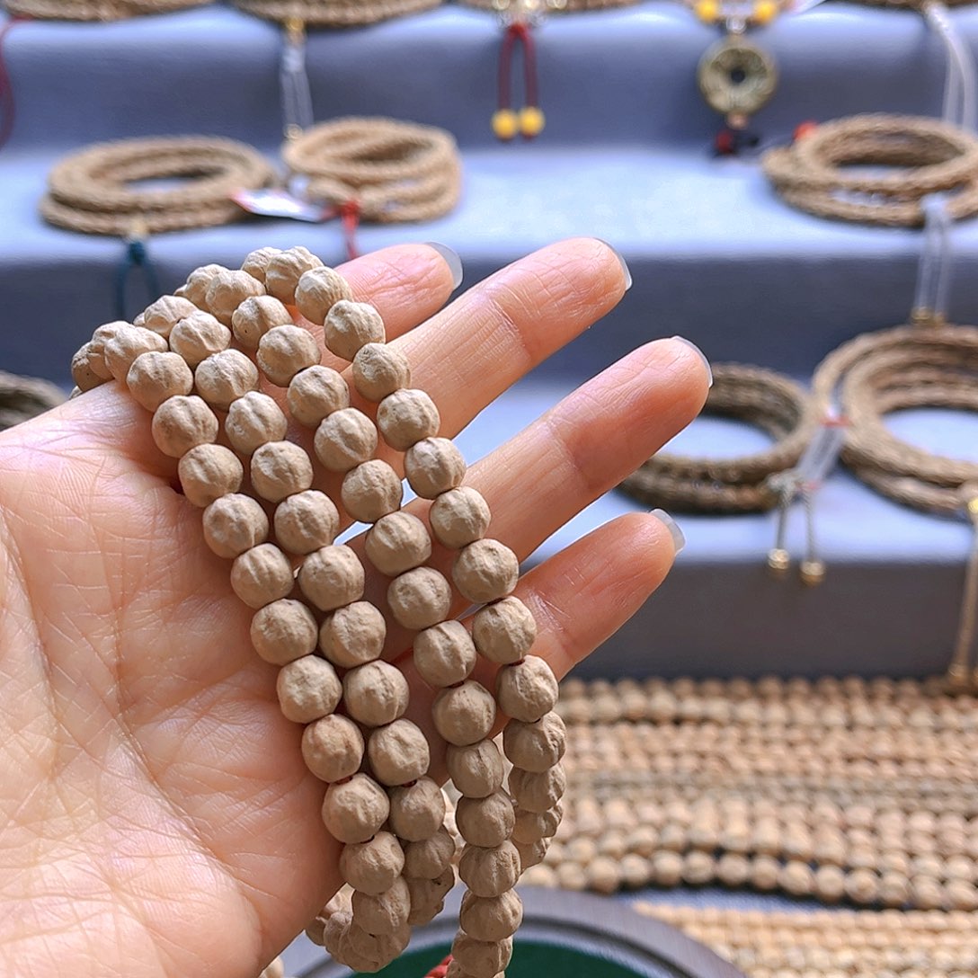 柏香籽/百香籽吊坠晚**过