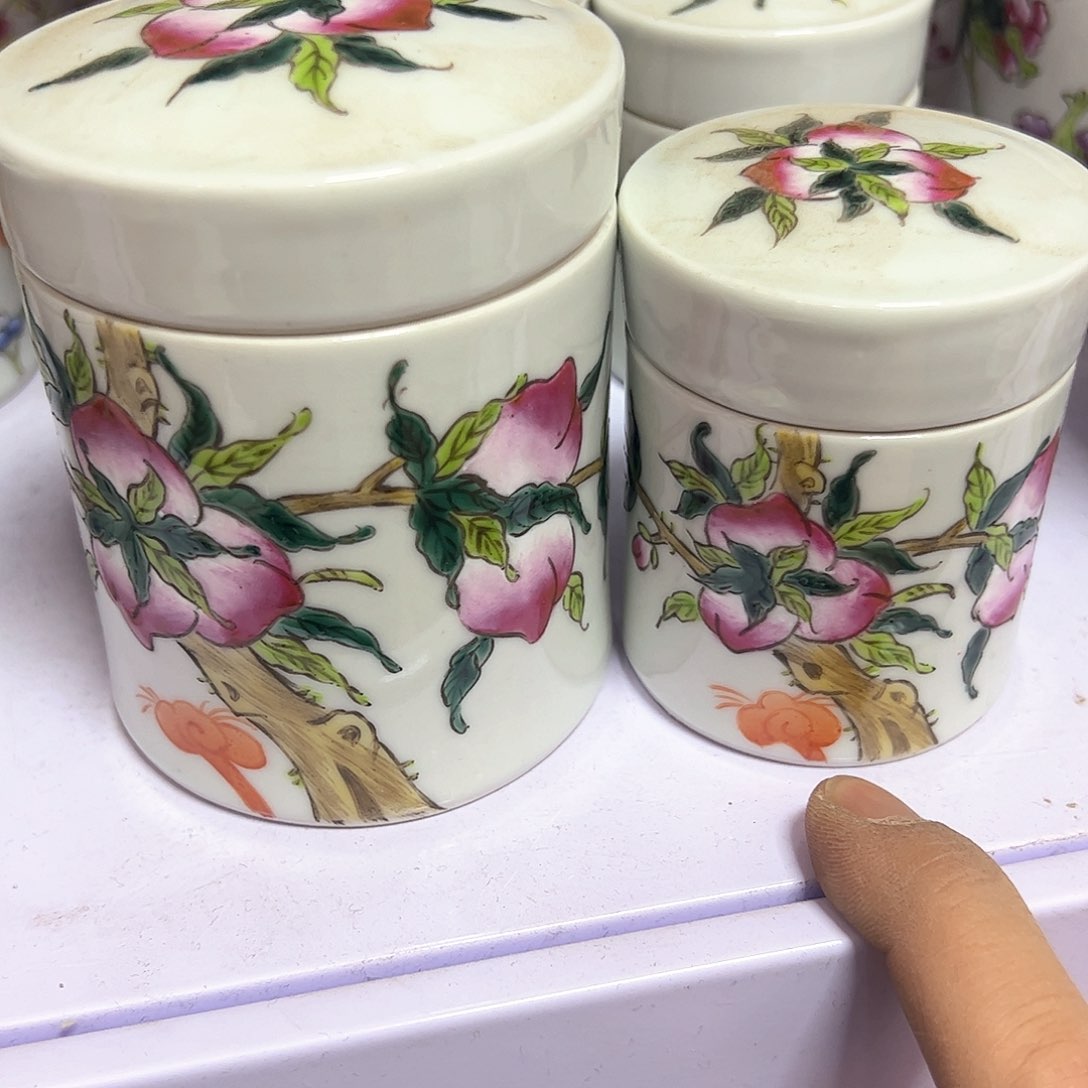 摆件瓷器摆件瓷器摆件