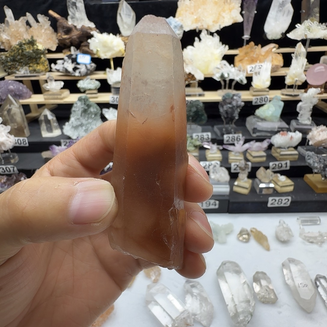 石材巴西红兔毛水晶