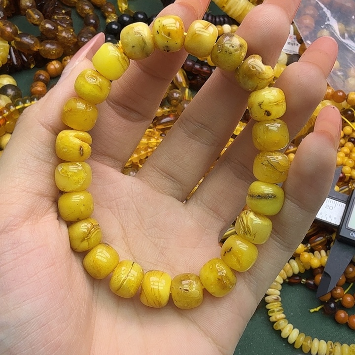 琥珀未镶嵌珠宝奇石