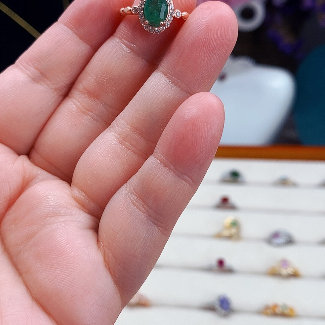 祖母绿戒指银S925镶嵌