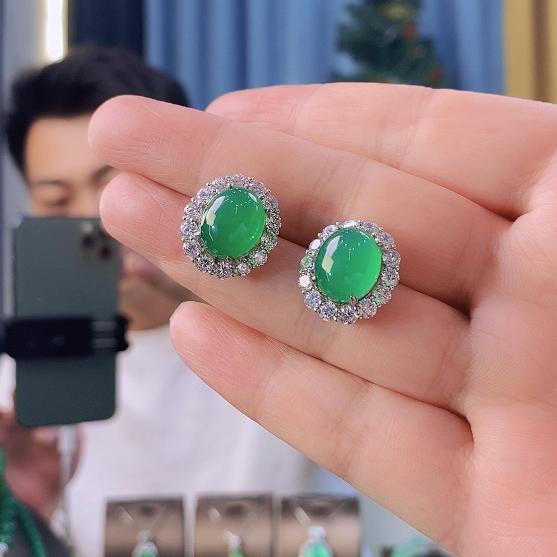 玛瑙/玉髓耳钉银S925镶嵌余****.