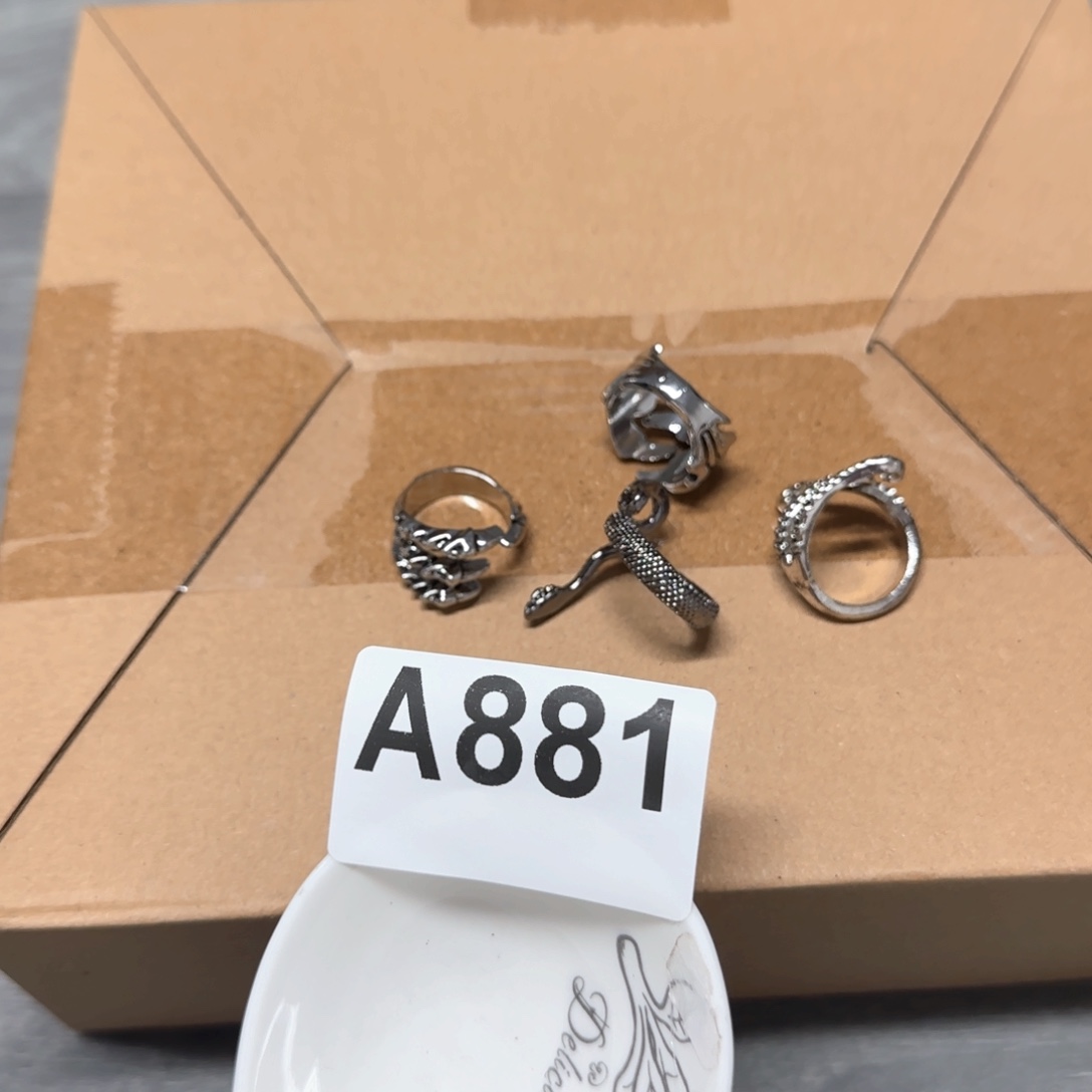陶瓷艺术工艺品……紫砂四个