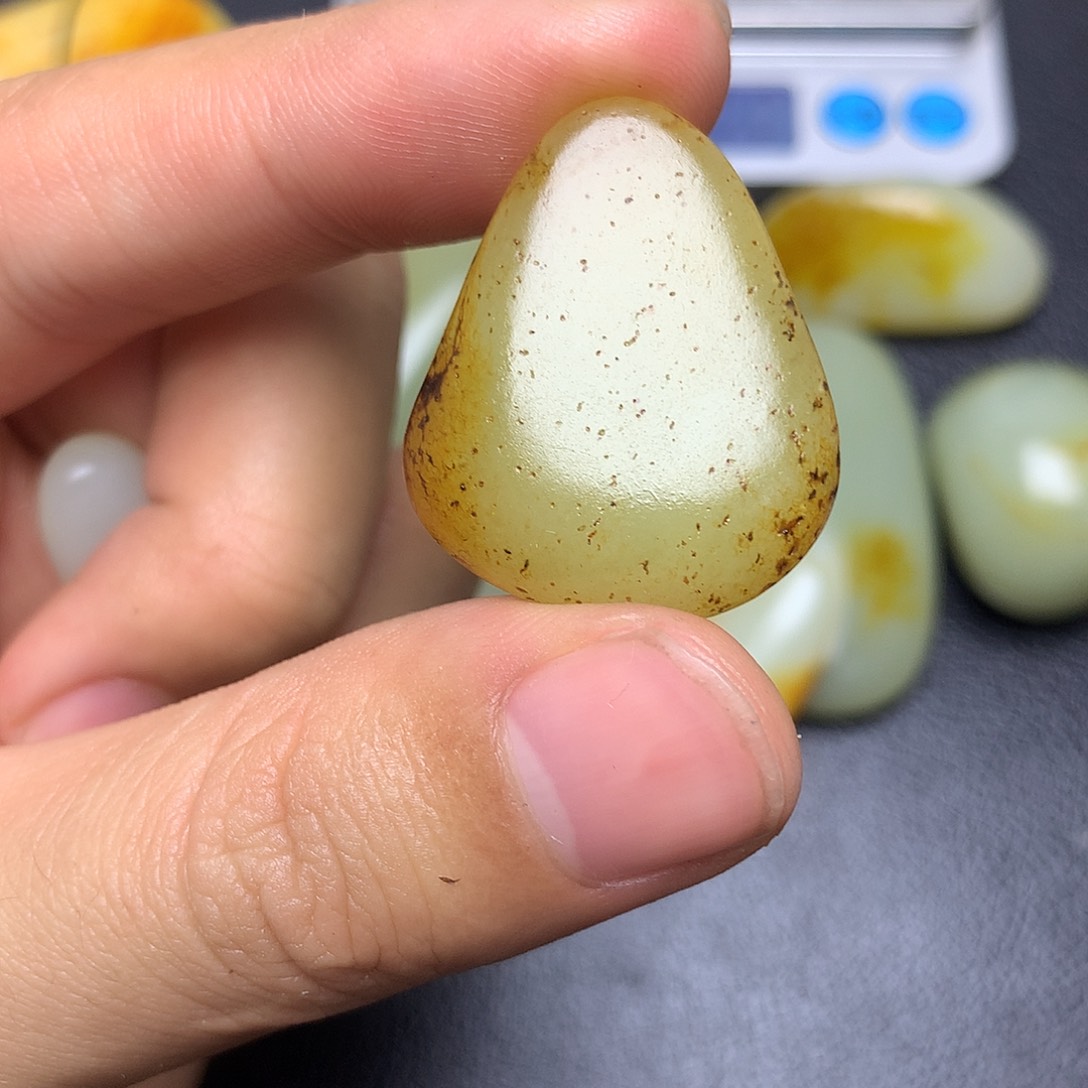 和田玉未镶嵌摆件