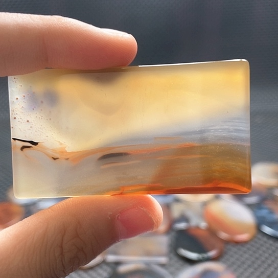 玛瑙/玉髓颈饰未镶嵌