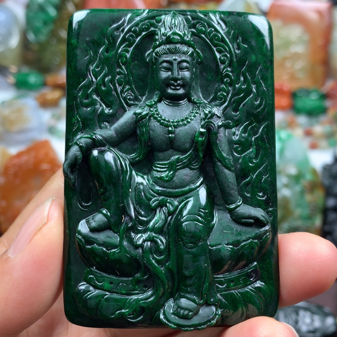 晴***翡翠未镶嵌颈饰挂件