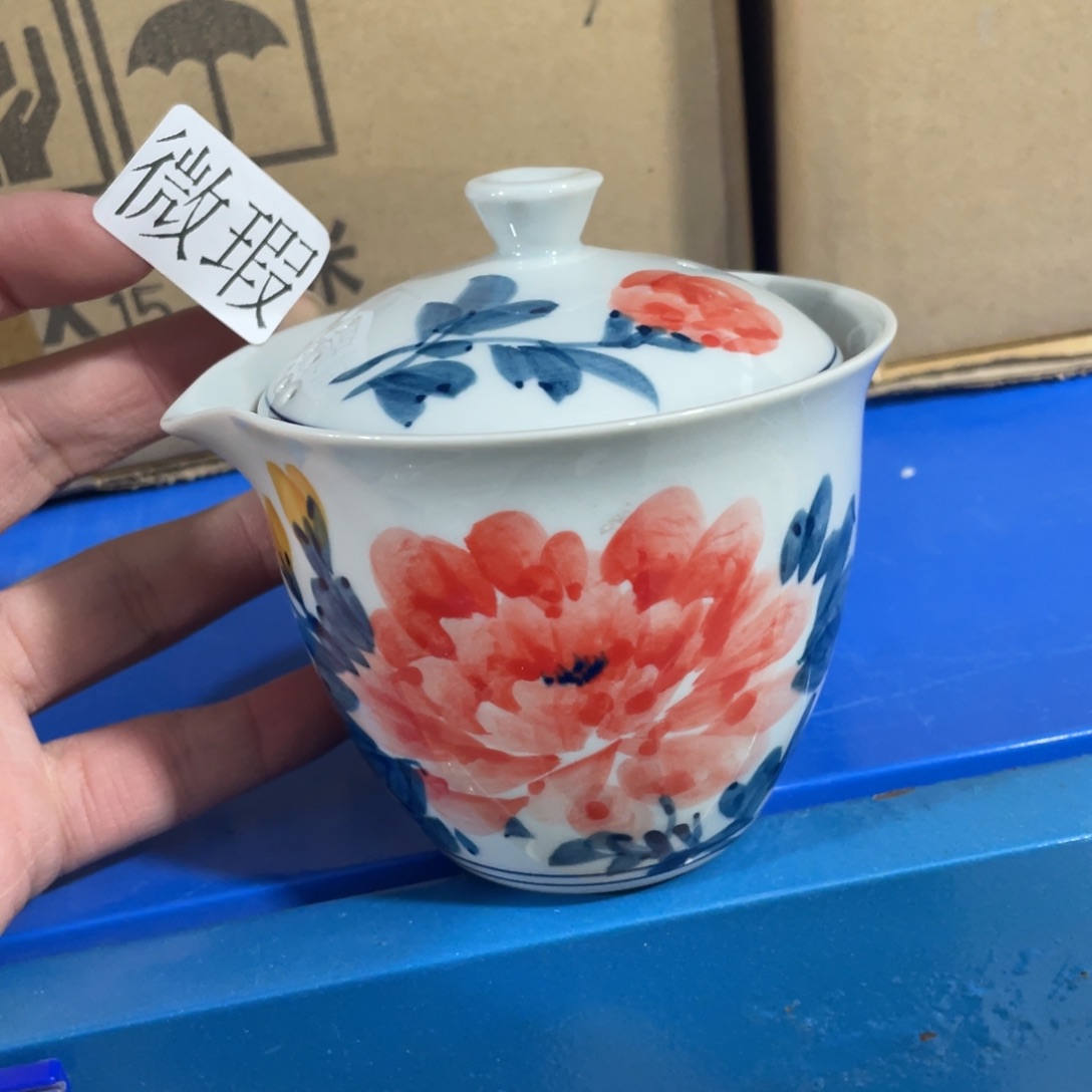 釉下手绘茶具微瑕