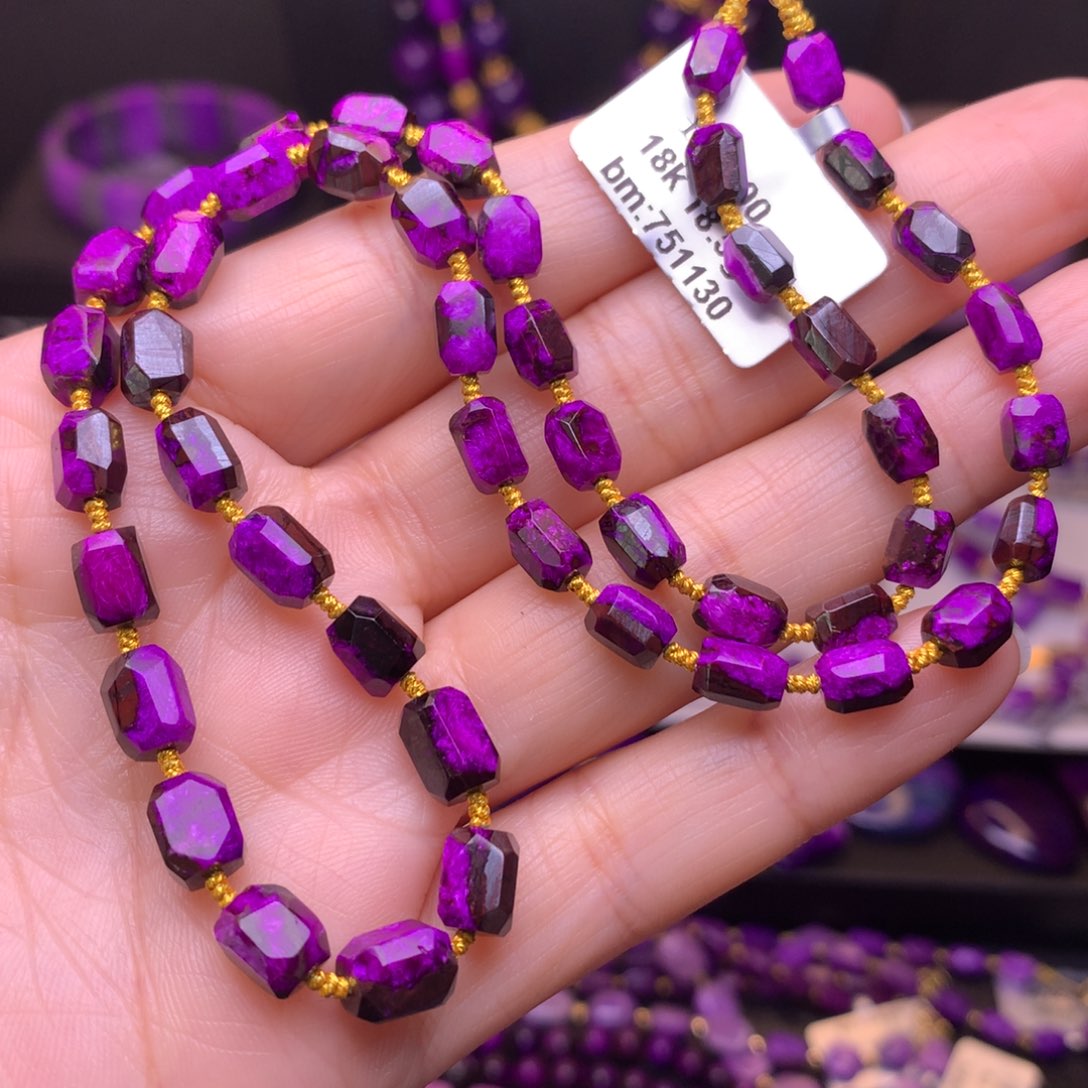 苏纪石（舒俱来）18K金镶嵌项链