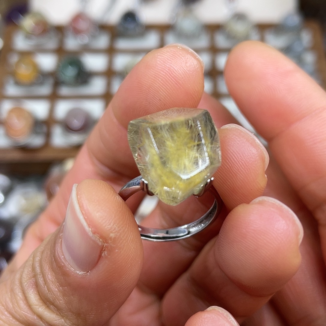 【闪购商品】银S925镶嵌珠宝半成品水晶戒指