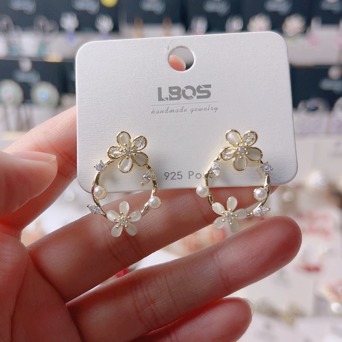 锆石纯铜合金耳环的