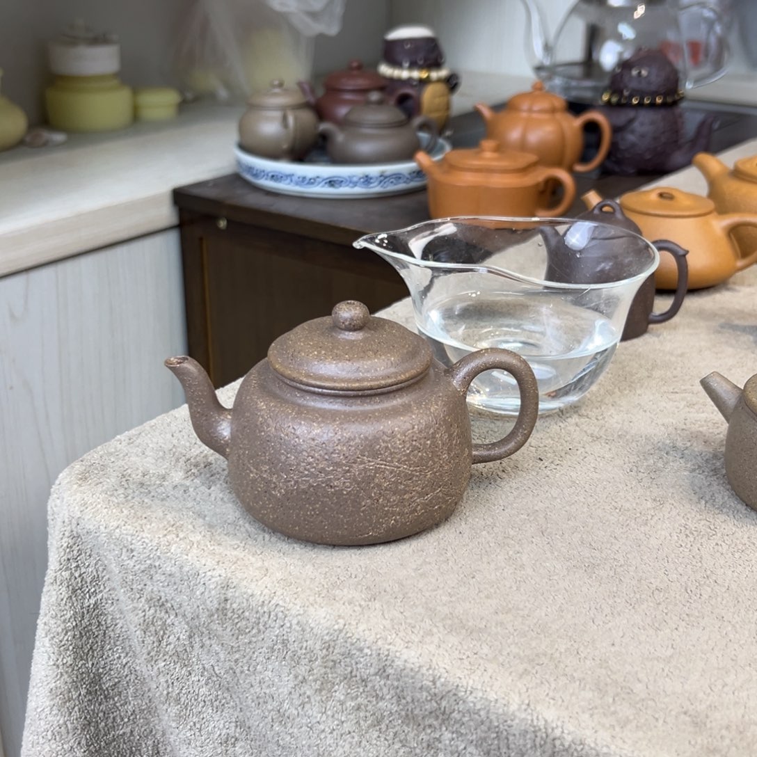 紫砂茶壶和**尘紫砂壶等