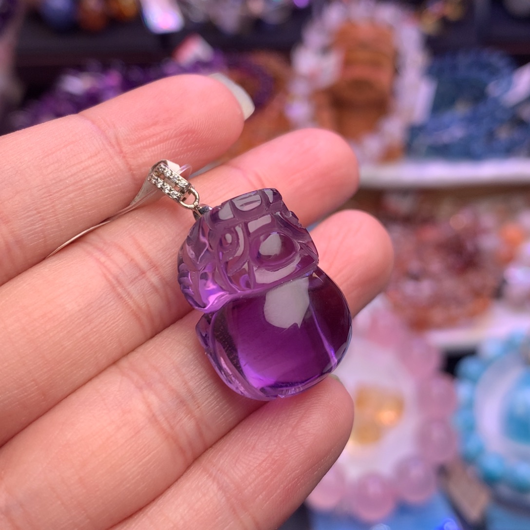 颈饰未镶嵌水晶吊坠