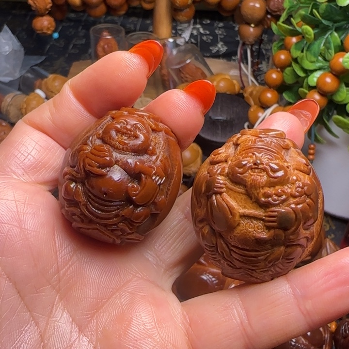 天***勤手串/手链橄榄核福利