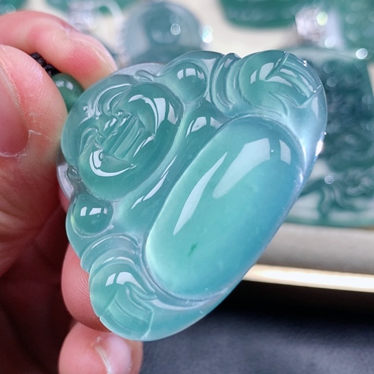 【闪购商品】翡翠颈饰未镶嵌天然翡翠