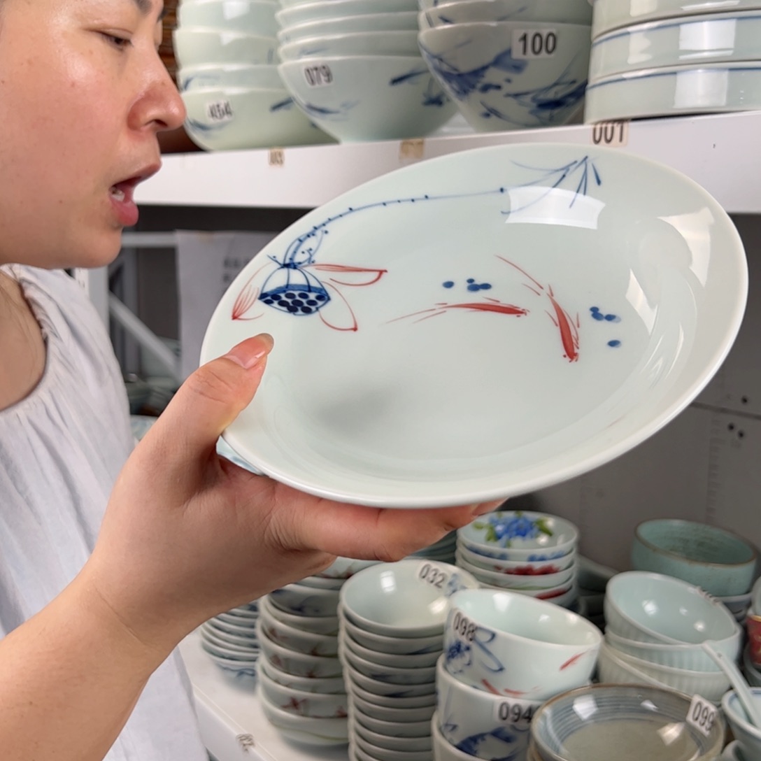 手工绘画高温釉下彩中瑕手绘画鱼8寸明式古碗（单只装）