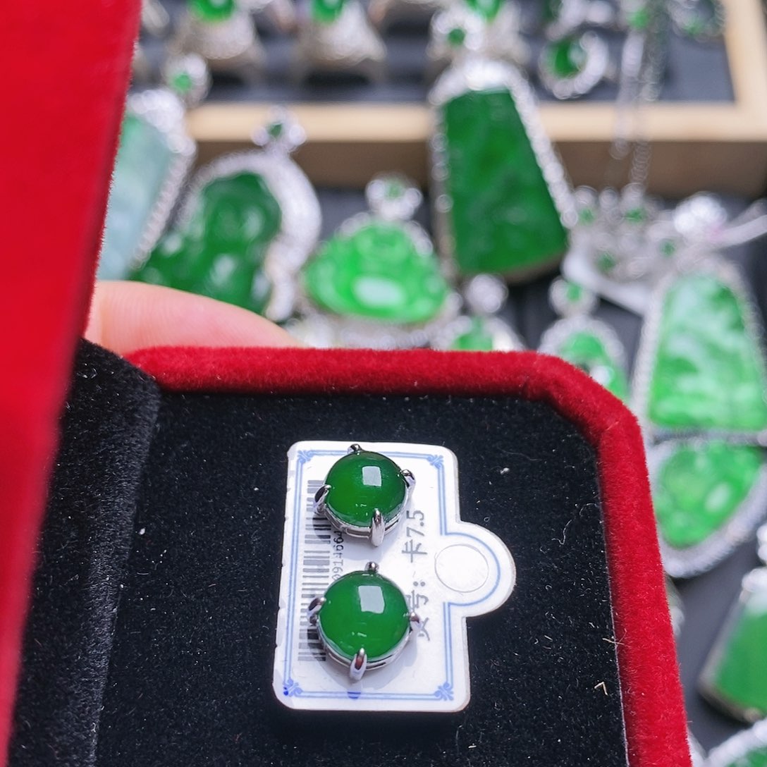 翡翠耳饰未镶嵌耳钉5