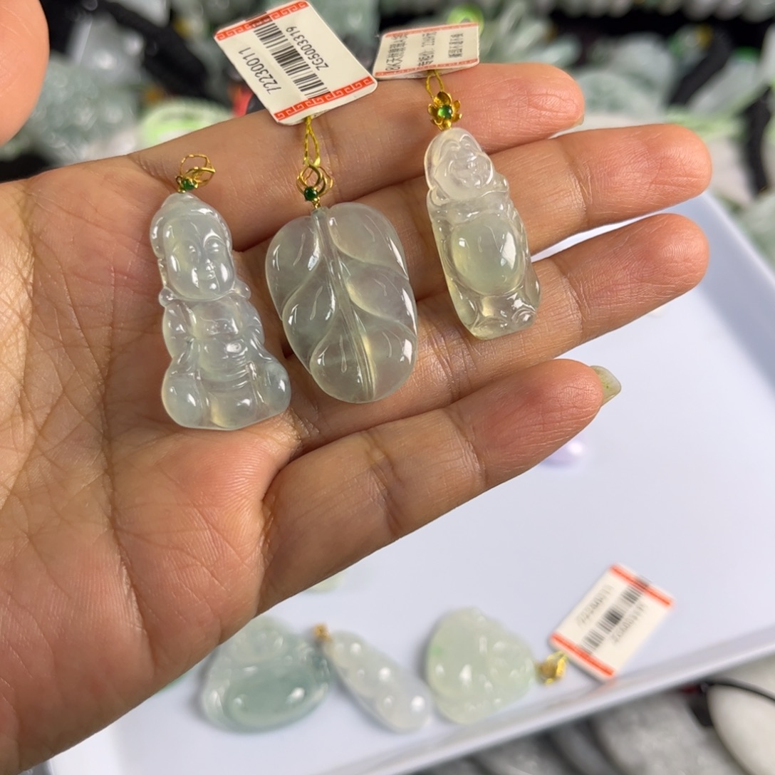 木***头翡翠未镶嵌吊坠(不含链)