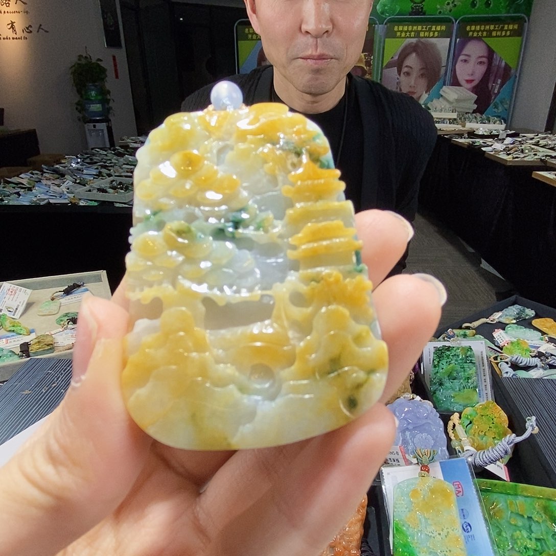 颈饰未镶嵌翡翠翡翠