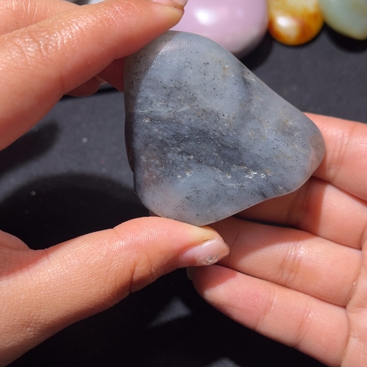 和田玉未镶嵌珠宝奇石