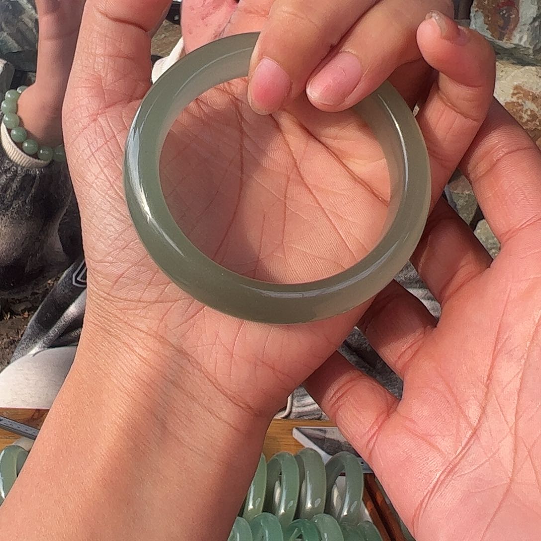 绿东陵冰晴水手镯