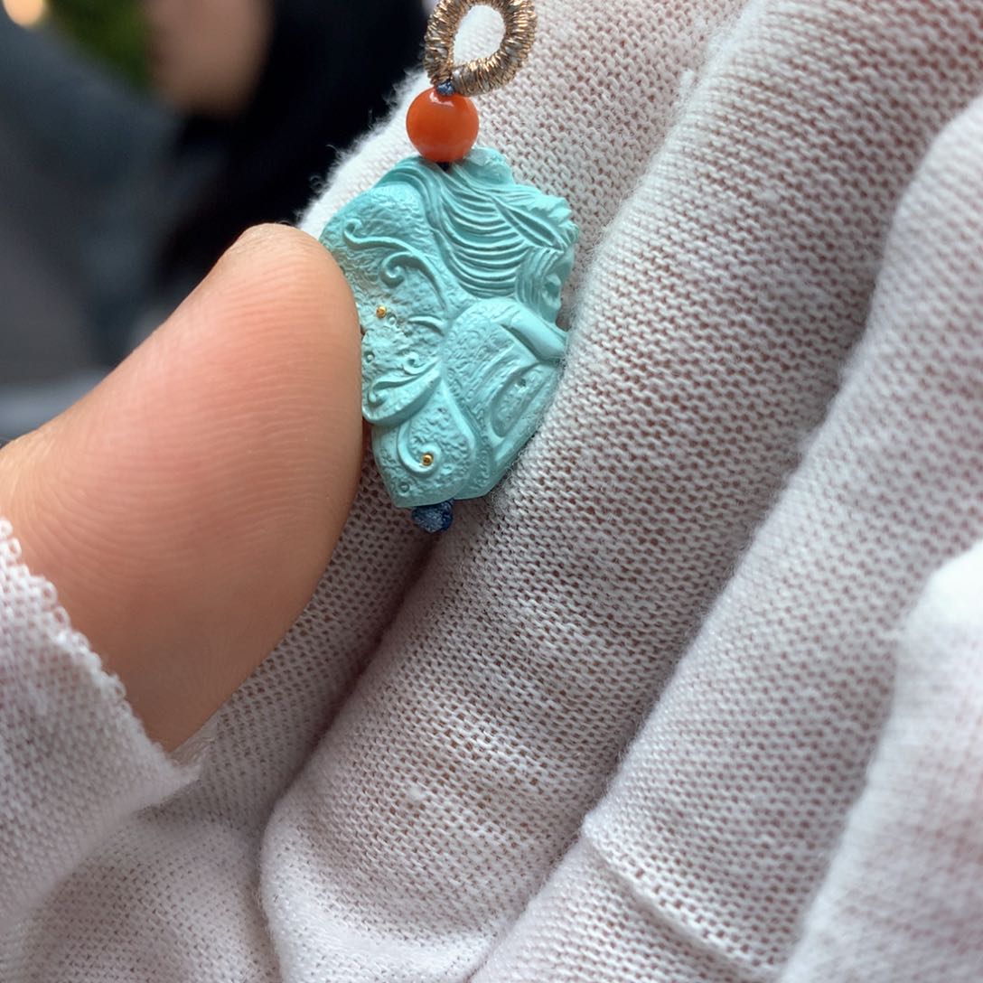 绿松石未镶嵌挂件