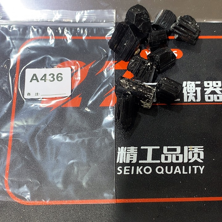 呵***呵珠宝半成品未镶嵌水晶天然水晶A436