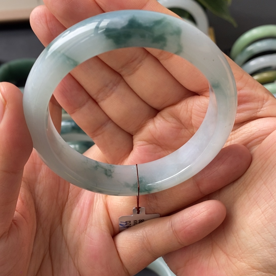 翡翠未镶嵌手镯天然