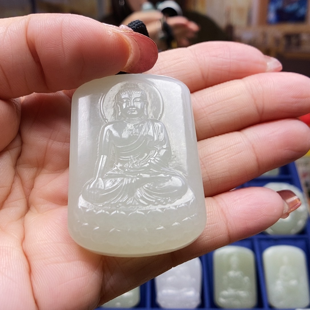 和田玉颈饰未镶嵌用****情