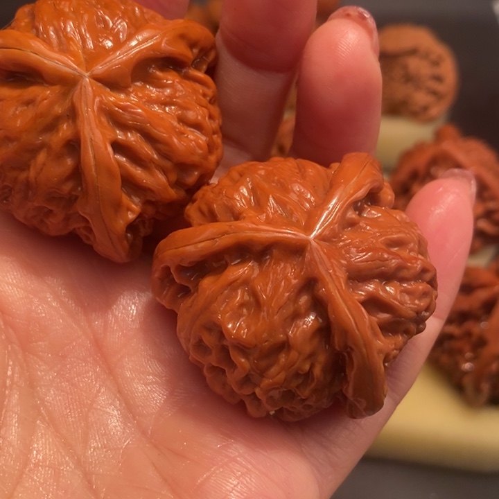 文玩核桃吊坠苗*工艺核桃