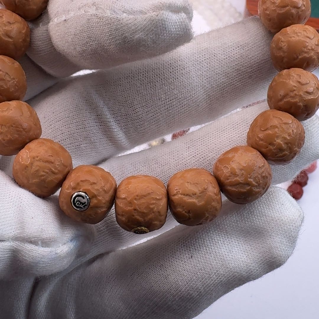 猴头核桃吊坠哈哈哈哈