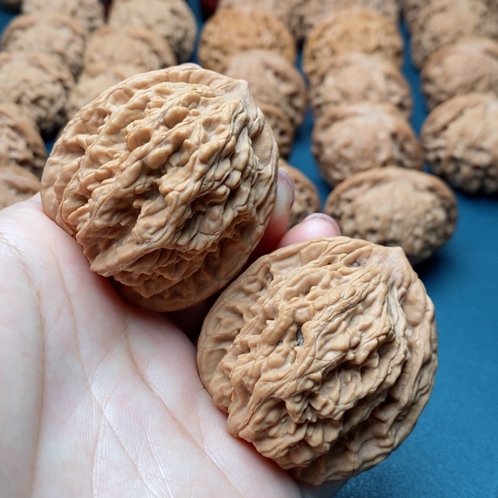 文玩核桃把件43麦虎