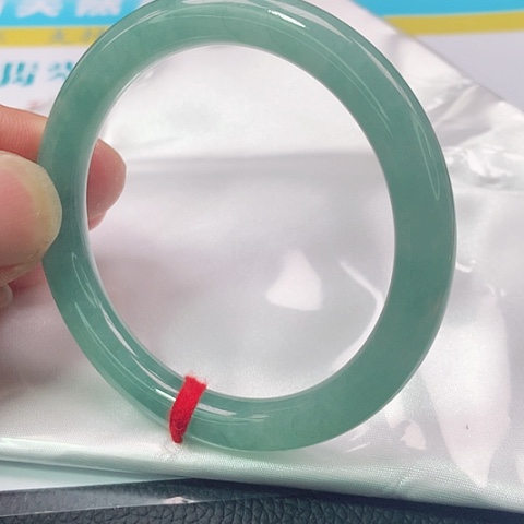翡翠手镯未镶嵌0760号