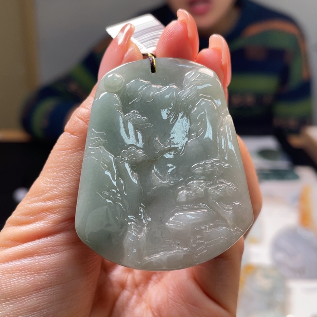 翡翠吊坠(不含链)未镶嵌