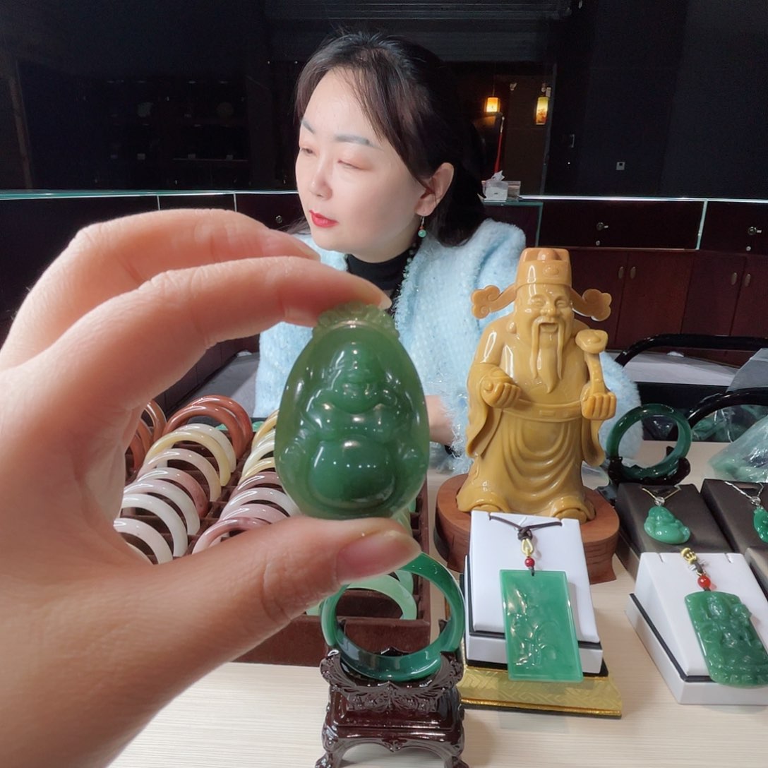 密玉（石英质玉）吊坠未镶嵌