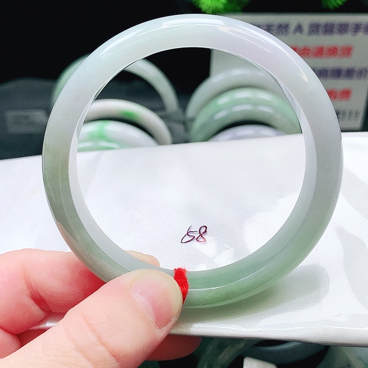 翡翠未镶嵌手镯63