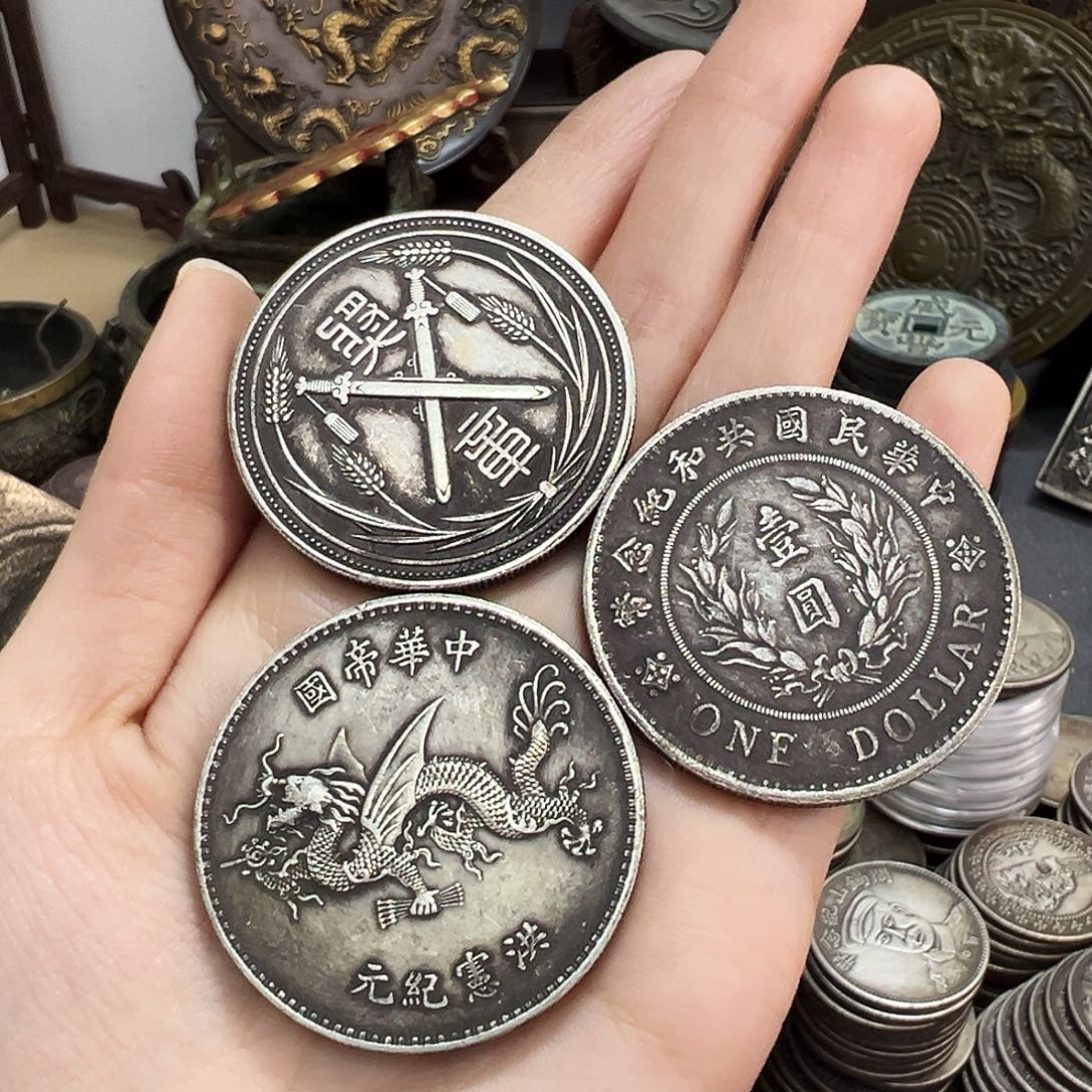 金属复古风格摆件