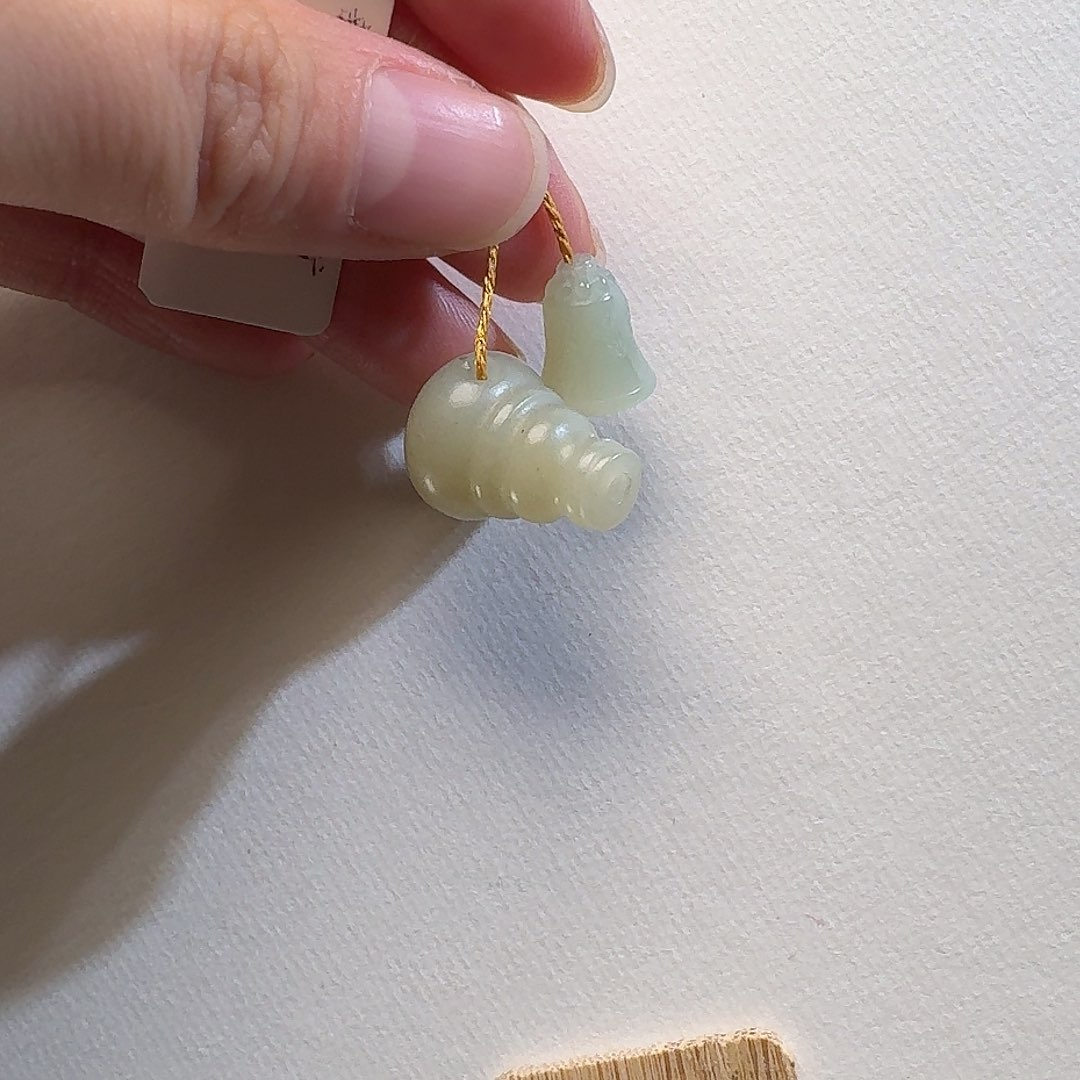 和田玉颈饰未镶嵌且末近矿3通