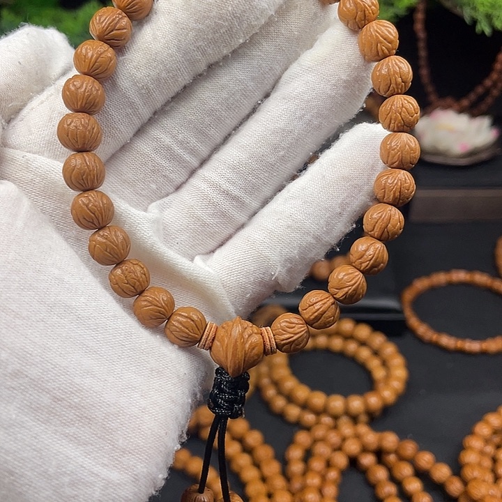 睡***醒桃核吊坠秦岭龙纹桃核