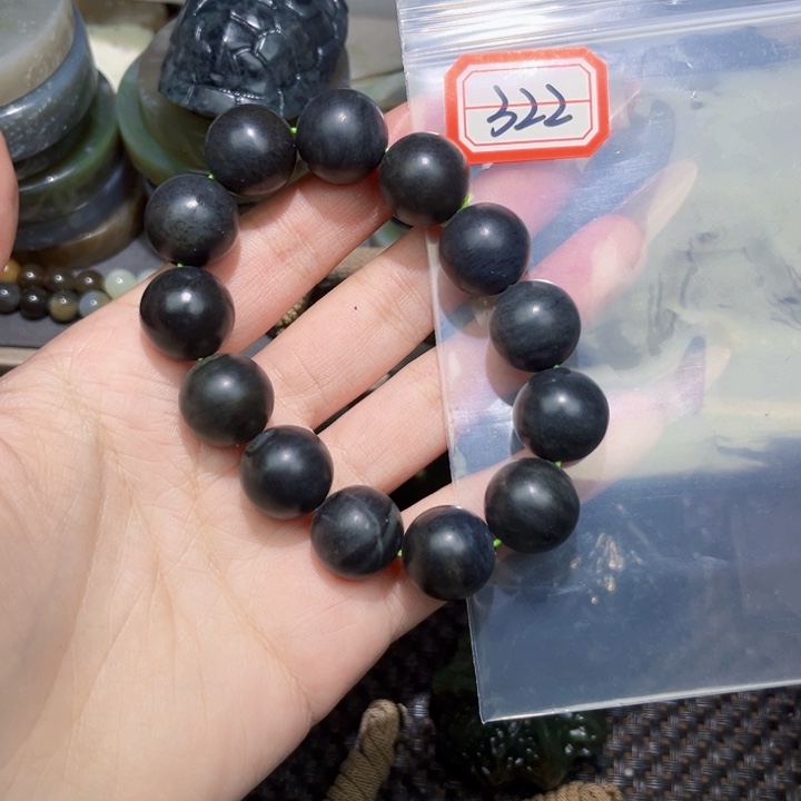 和田玉和田玉边角料随机发未镶嵌