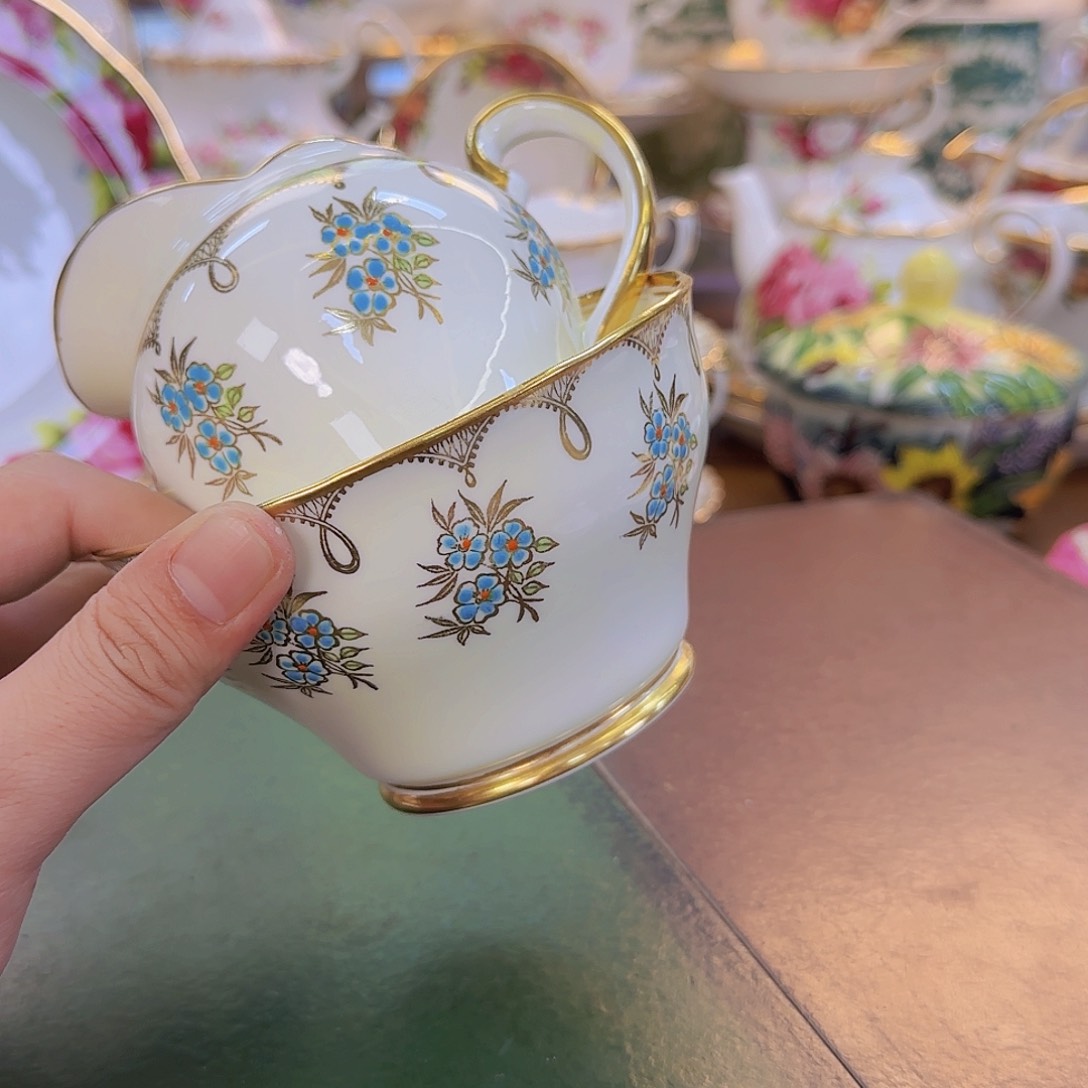 摆件欧洲瓷器收藏鉴赏系列产品