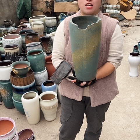 口16高38瑕疵盆子。