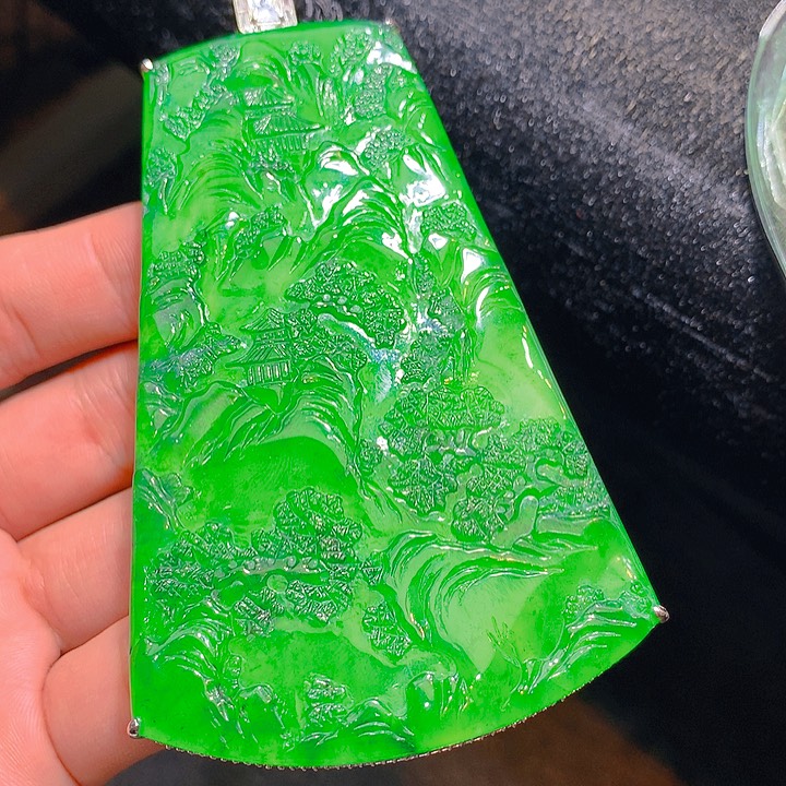 【闪购商品】翡翠颈饰未镶嵌翡翠