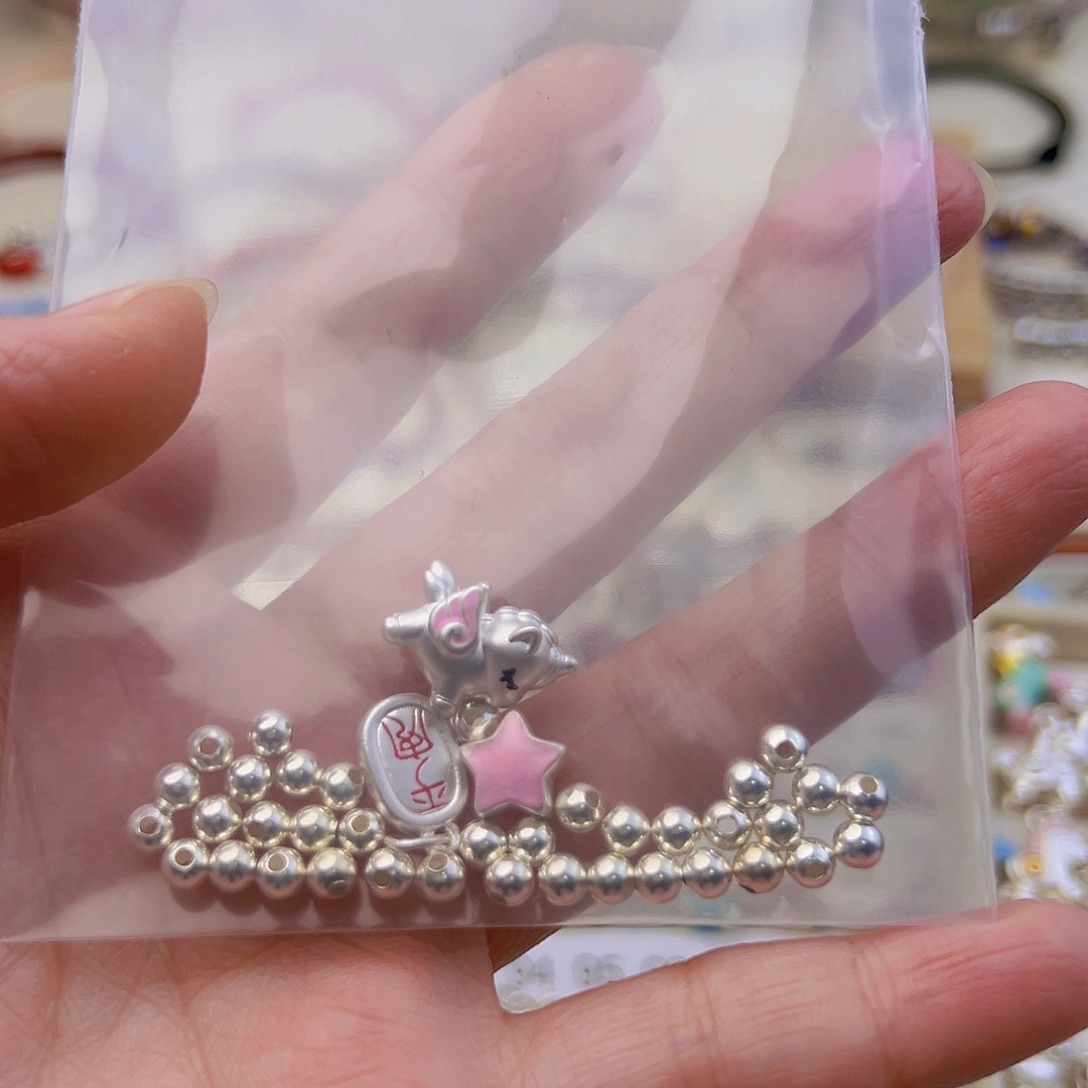 吊坠足银小马手链