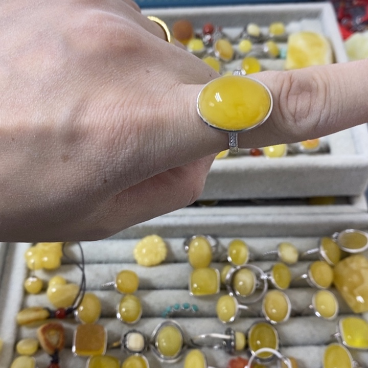 蜜蜡裸石银S925镶嵌戒指